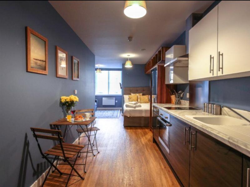 Oyo Vincent Apartments Liverpool Exterior foto